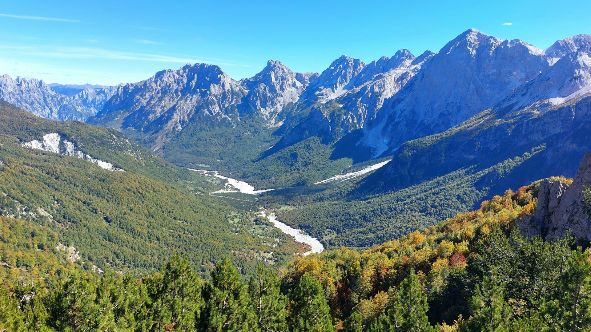 Adventure Republiq Albania