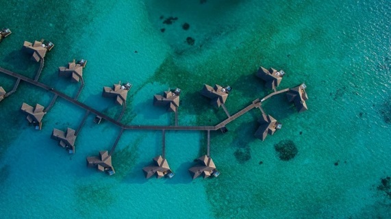 Adventure Premium Travel Style